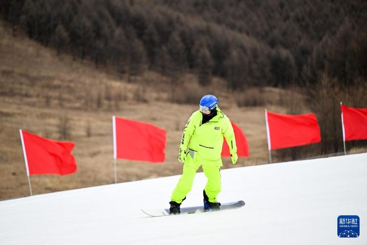 通过开云体育APP深入了解滑雪战术解析与数据分析，滑雪开刃是什么意思